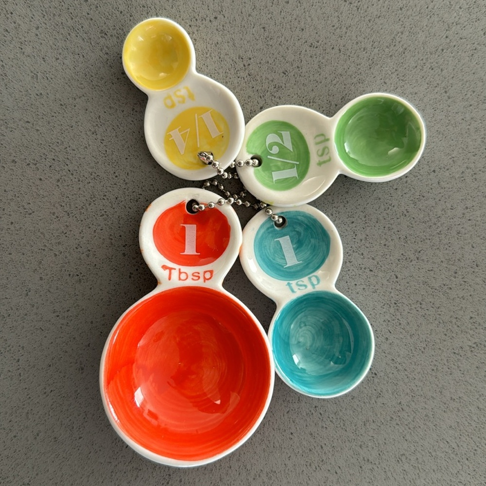 Beautiful measuring spoons! Perfect condition